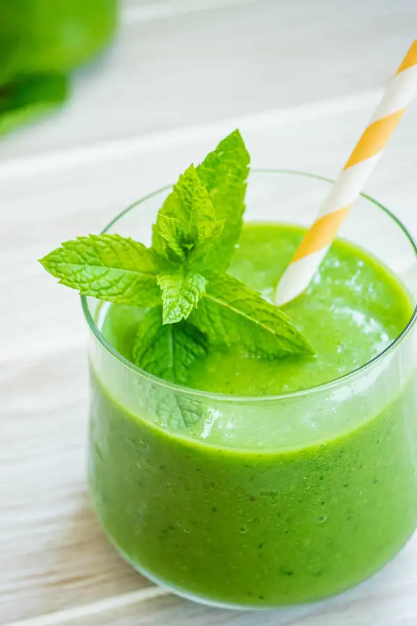 Raw Greens Smoothie