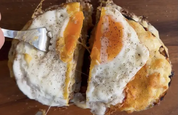 Jock Madame Brekkie Toastie