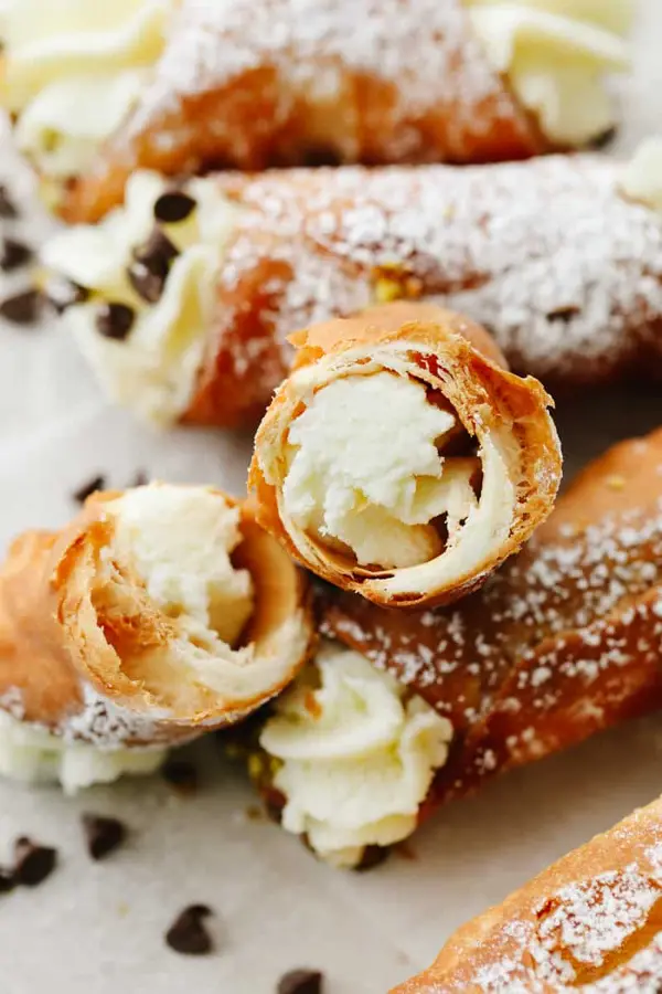 Cannolis