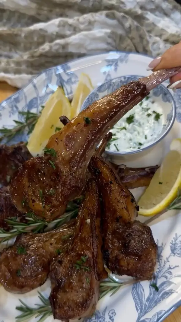 Lemon Garlic Lamb Chops
