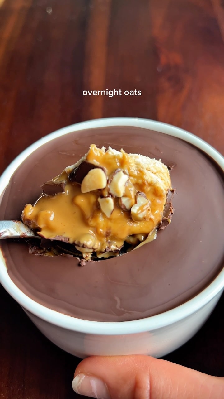 Snickers Overnight Oats