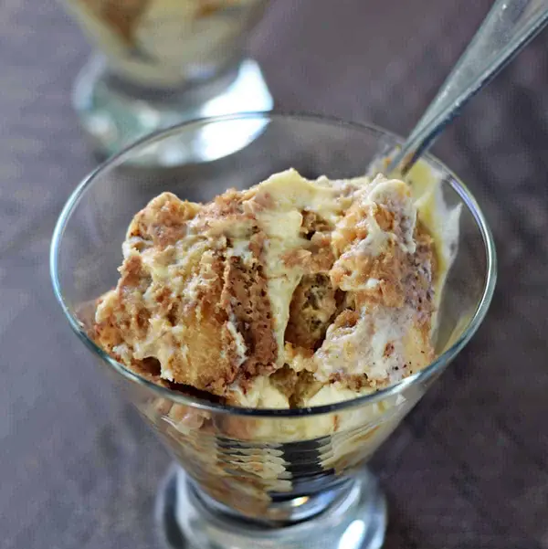 Amaretto Tiramisu
