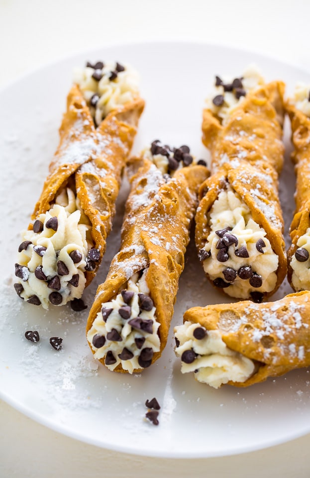 5-Ingredient Cannolis