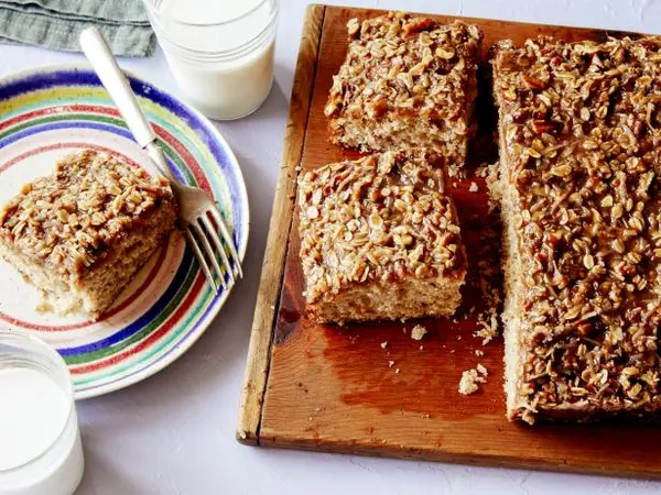 Oatmeal-Glazed Breakfast Cake