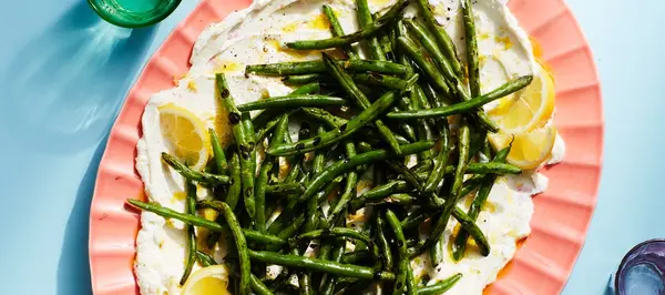 3-Ingredient Charred Green Beans with Ricotta and Lemon