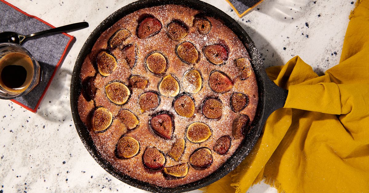 A Glorious Browned Butter Skillet Fig Cake to Welcome Early Fall