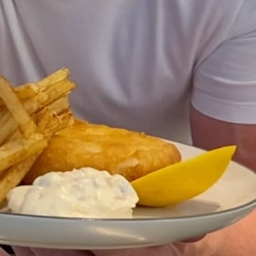 Gordon's Fish & Chips in 10 Minutes