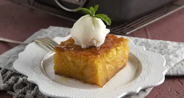 Portokalopita (Greek Orange Phyllo Pie)