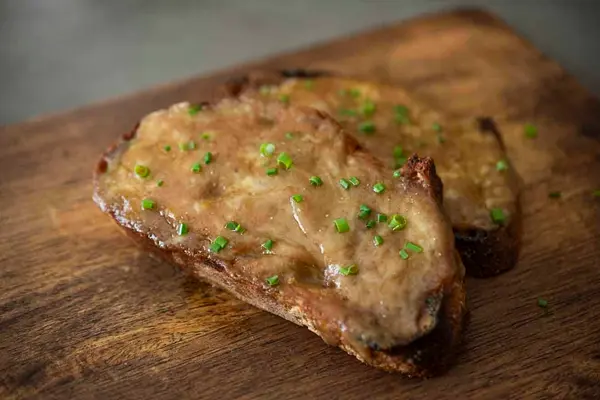 Traditional Welsh Rarebit