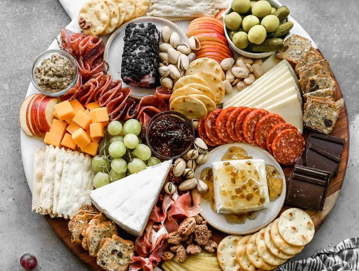 Charcuterie & Cheese Board