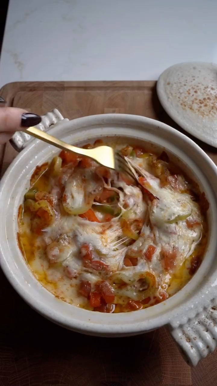 Bouyiourdi – The Greek Way of Cheese Fondue!