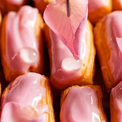 Fortnum's Rose Éclairs
